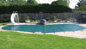 Solid & Mesh Safety Covers Fiberglass Swimming Pools 3