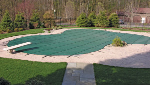 Solid & Mesh Safety Covers Fiberglass Swimming Pools 5