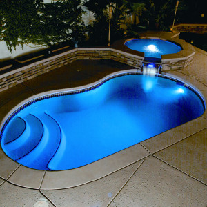 Fiberglass Swimming Pool Shell Installation